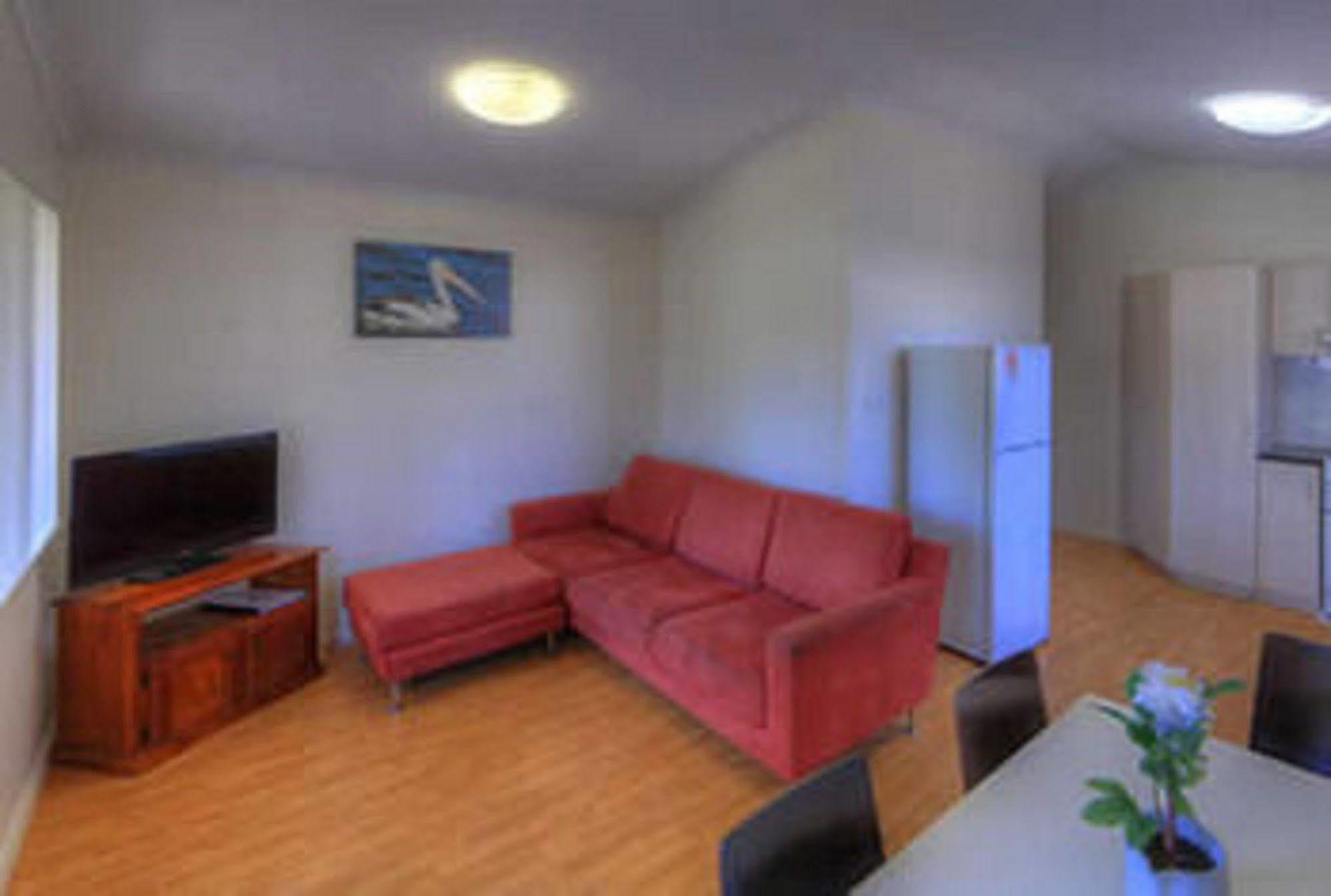 Central Caravan Park Перт Экстерьер фото