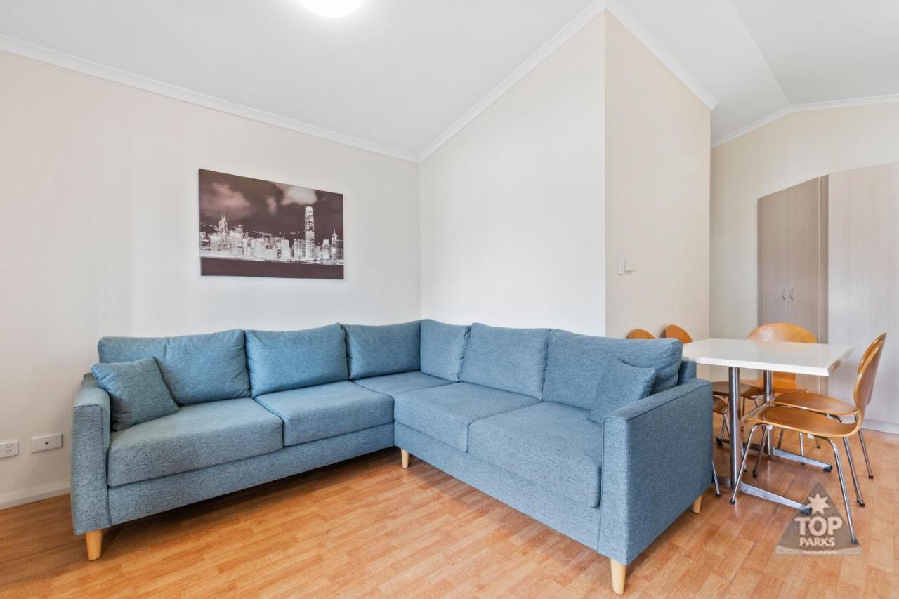 Central Caravan Park Перт Экстерьер фото