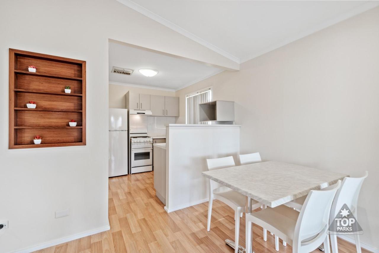 Central Caravan Park Перт Экстерьер фото